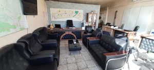 مشاورین املاک عصر جدید 3