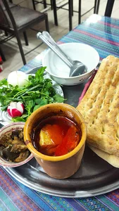 دیزی سرای نادر