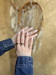 خدمات ناخن ریحانه مرادی