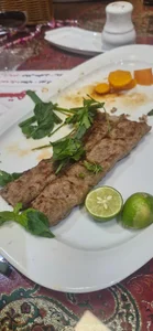 رستوران گل سرخ 4