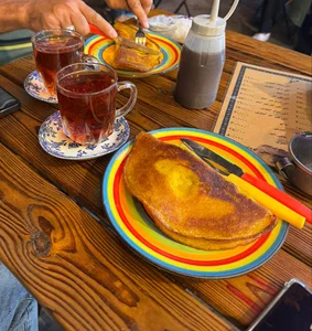کافه تی کاکا