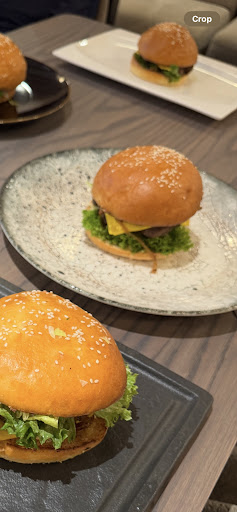 Della steakhouse Behesht