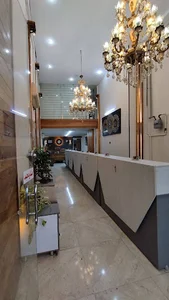 املاک بزرگ همیار