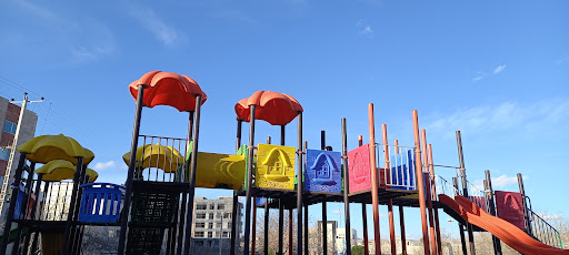 پارک ناوک (سرداران)