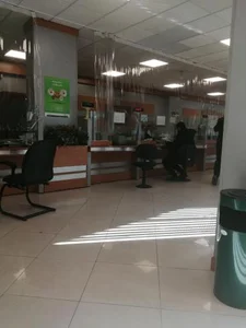بانک کارآفرین شعبه کاشان 2