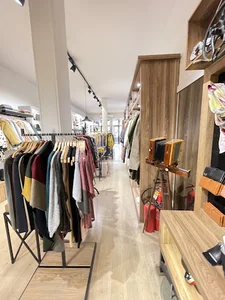 پوشاک زنانه adl