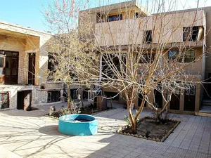 خانه ماهد