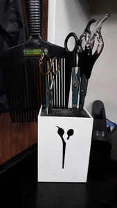 آرایشگاه مردانه برند