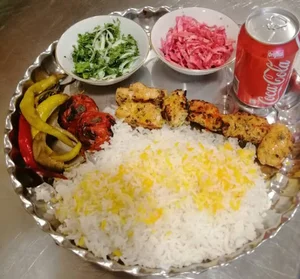 رستوران ایران بانو مهرشهر