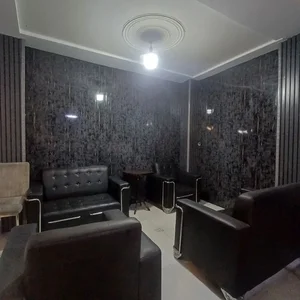 نصب دیوارپوش و پارکت در فلاح 4