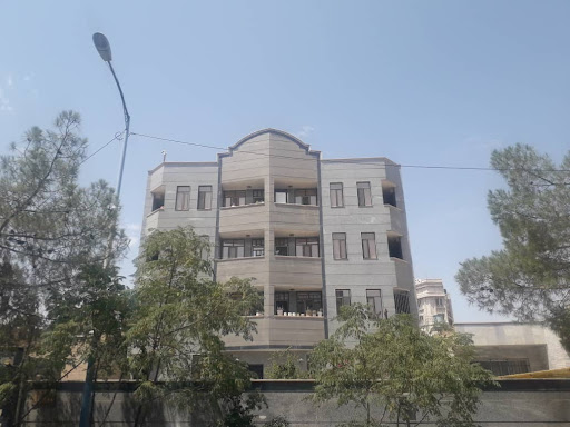 ساختمان مسکونی رضا