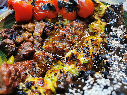 رستوران سیه‌چومه