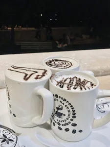 مجموعه کافه و رستوران سالیز