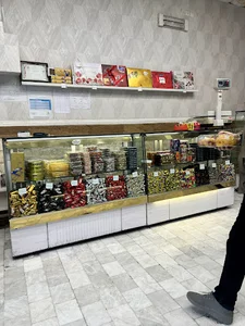 قنادی توتک