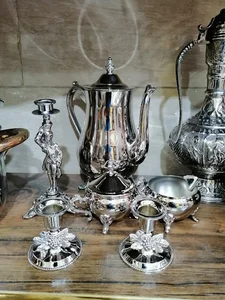 عطاری و ادویه‌جات اشجعی