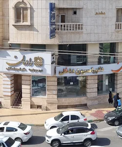 درب و پنجره و دکوراسیون رادمان