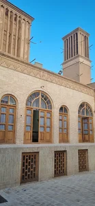 دانشکده هنر و معماری (خانه مرتاض) 3