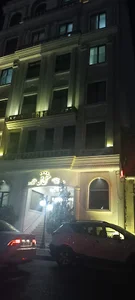 استخر هتل ملل