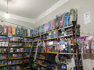 تعمیرگاه و پخش لوازم یدکی نیرو موتور
