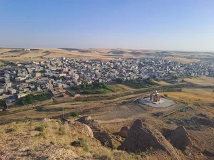 کوه قره اغاج