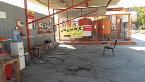 بازار روز فولادشهر (خاکی)