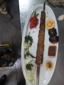 رستوران هفت چنار