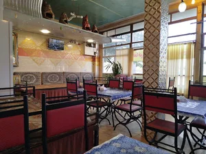 غذاخوری سنتی مونسی