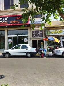 کافه رستوران سنتی ماه نو 2