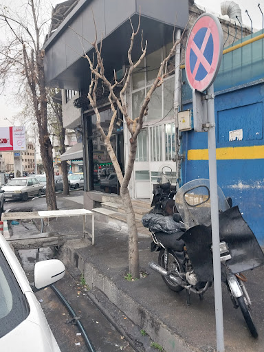 نان لواش میرزای شیرازی
