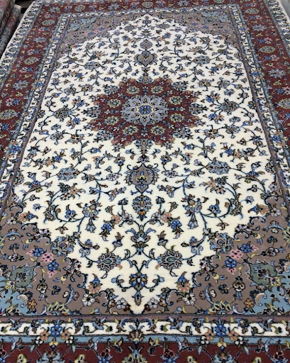 فرش دستباف دستریس کاشان