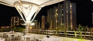 فودکورت دامون 4