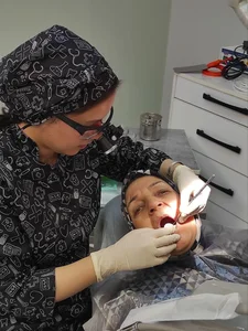 دندانپزشکی دکتر فائزه گلمکانی 3