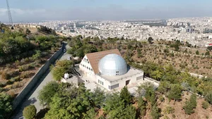 فرهنگ‌سرای آسمان‌نما و رصدخانه نصیرالدین طوسی