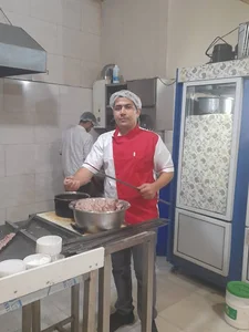 تهیه غذای من وشما