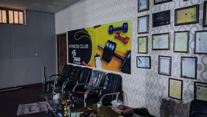 باشگاه ورزشی بانوان عاطفه زارع