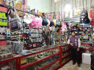 خرازی نعیم