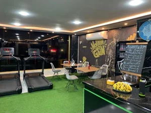 باشگاه آریا من