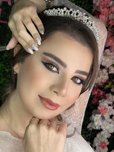 سالن زیبایی ماه شب