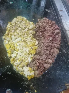 (اغذیه شریعتی (ساندویچ جعفر کرمی 2