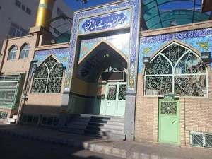حسینیه و مسجد صاحب الزمان (عج) قزیها