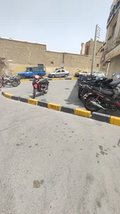 پارکینگ رایگان موتورسیکلت