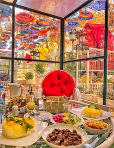 رستوران وکافی شاپ شب های رویایی