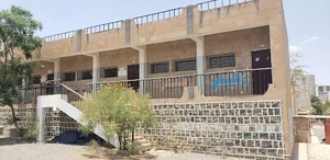 مدرسة لقمان الحكيم
