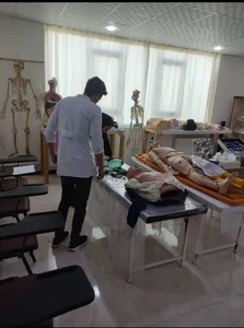 موسسه آموزشی پزشکی امدادمهارت مونس 4