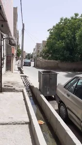 ملک آباد