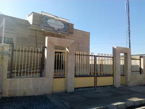 کتابخانه عمومی شهید علیمردان ایزدی