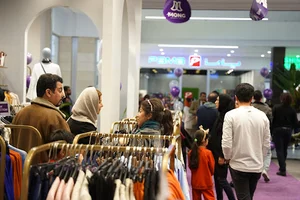 Mong | مانتو مانگ شعبه پارک سنتر اهواز