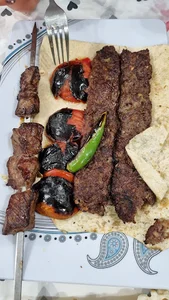 کبابی عزیزی
