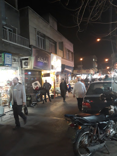 پارکینگ پیروزی