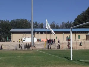 استخر آزادی 4
